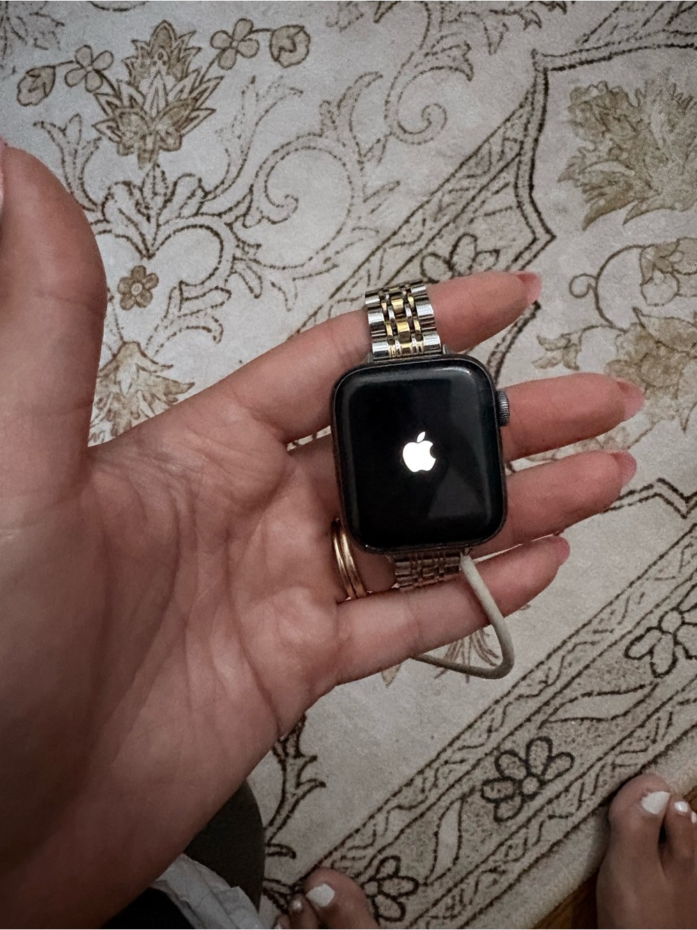 Apple Watch - Picture 3 of 5